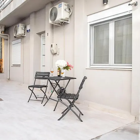 Cozy Luxury In The Center Of Apartment *